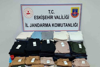 650-bin-tl-degerinde-sahte-kiyafet-ele-gecirildi