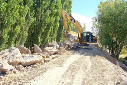 akcaoren-yolunda-altyapi-guclendirme-calismalari-suruyor