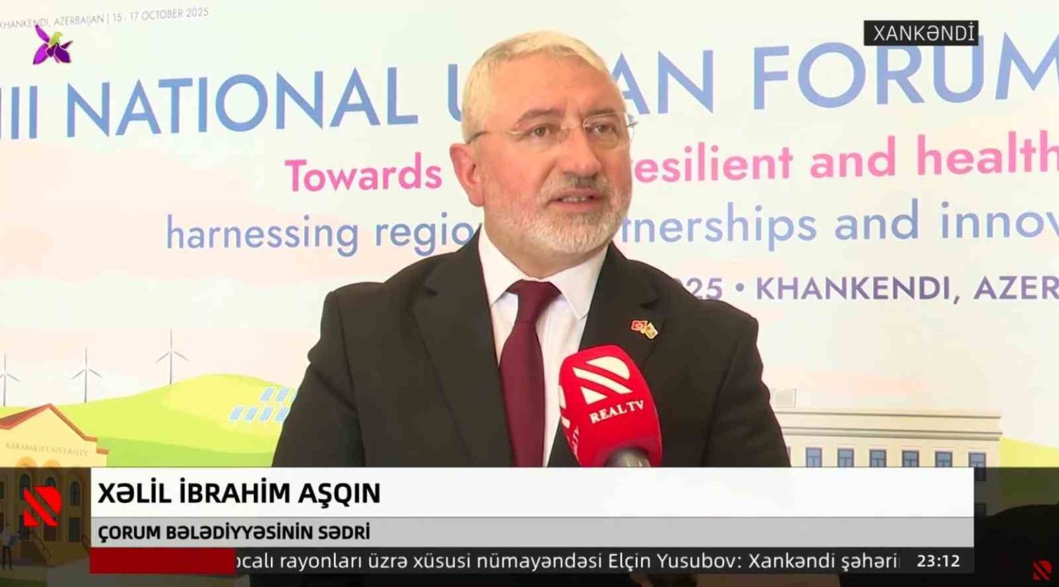 baskan-asgin-azerbaycandaki-3-ulusal-sehircilik-forumunda-corumu-temsil-etti