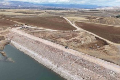 bayburttaki-sulama-ve-taskin-projelerinde-calismalar-devam-ediyor