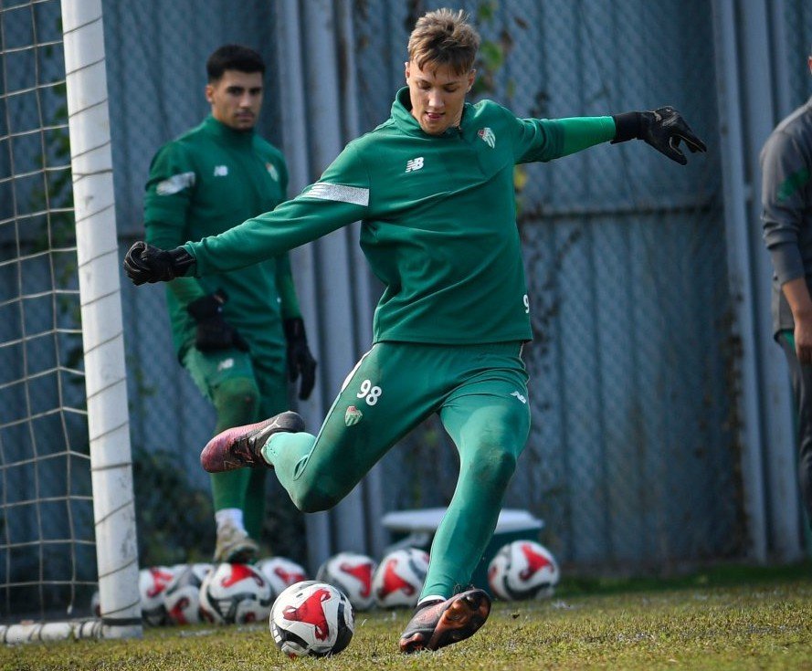 bursaspor-aksaray-deplasmani-hazirliklarini-surduruyor