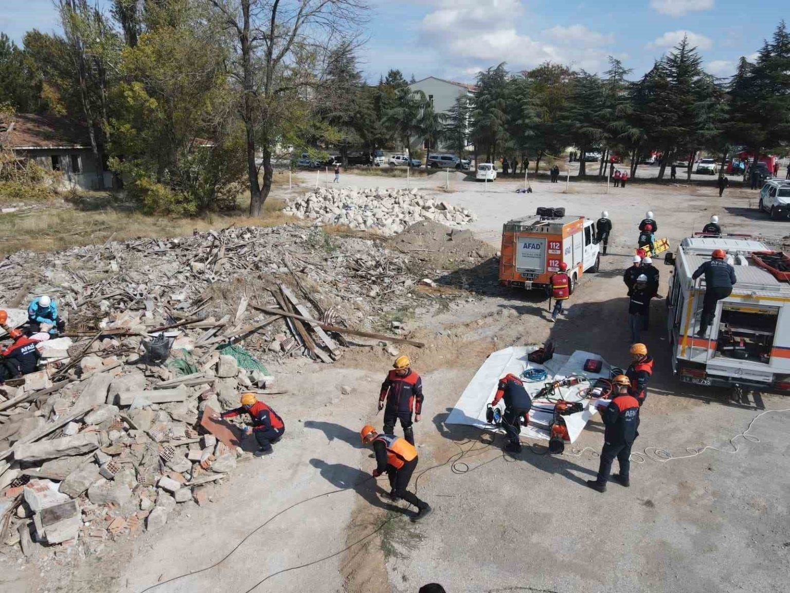 corumda-gercegini-aratmayan-yangin-ve-tahliye-tatbikati