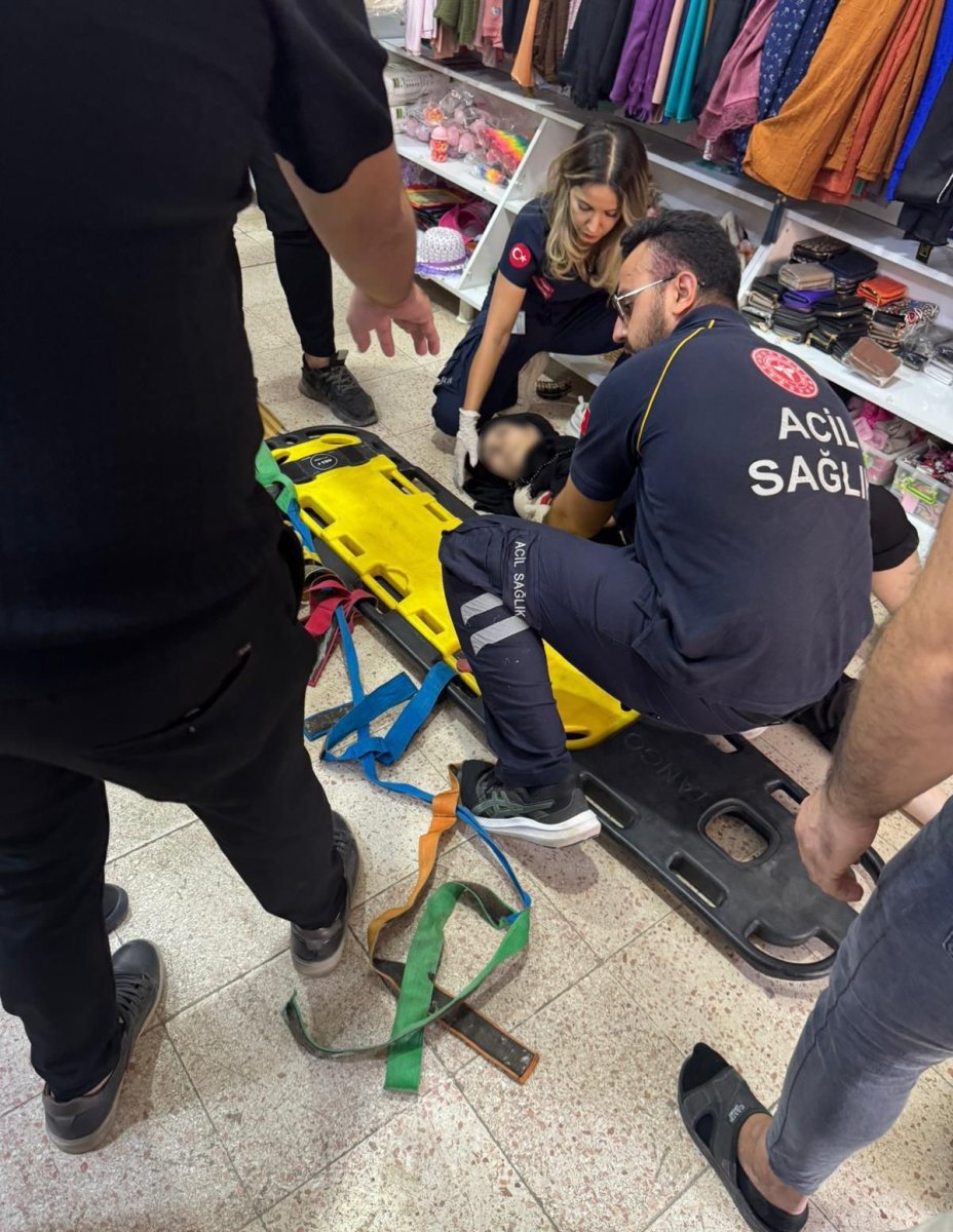 dini-nikahli-hamile-esini-6-yerinden-bicakladi-iha-destekli-operasyonla-yakalandi
