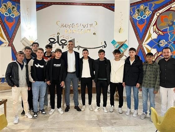 diyanet-genclik-merkezinde-soylesiler-devam-ediyor
