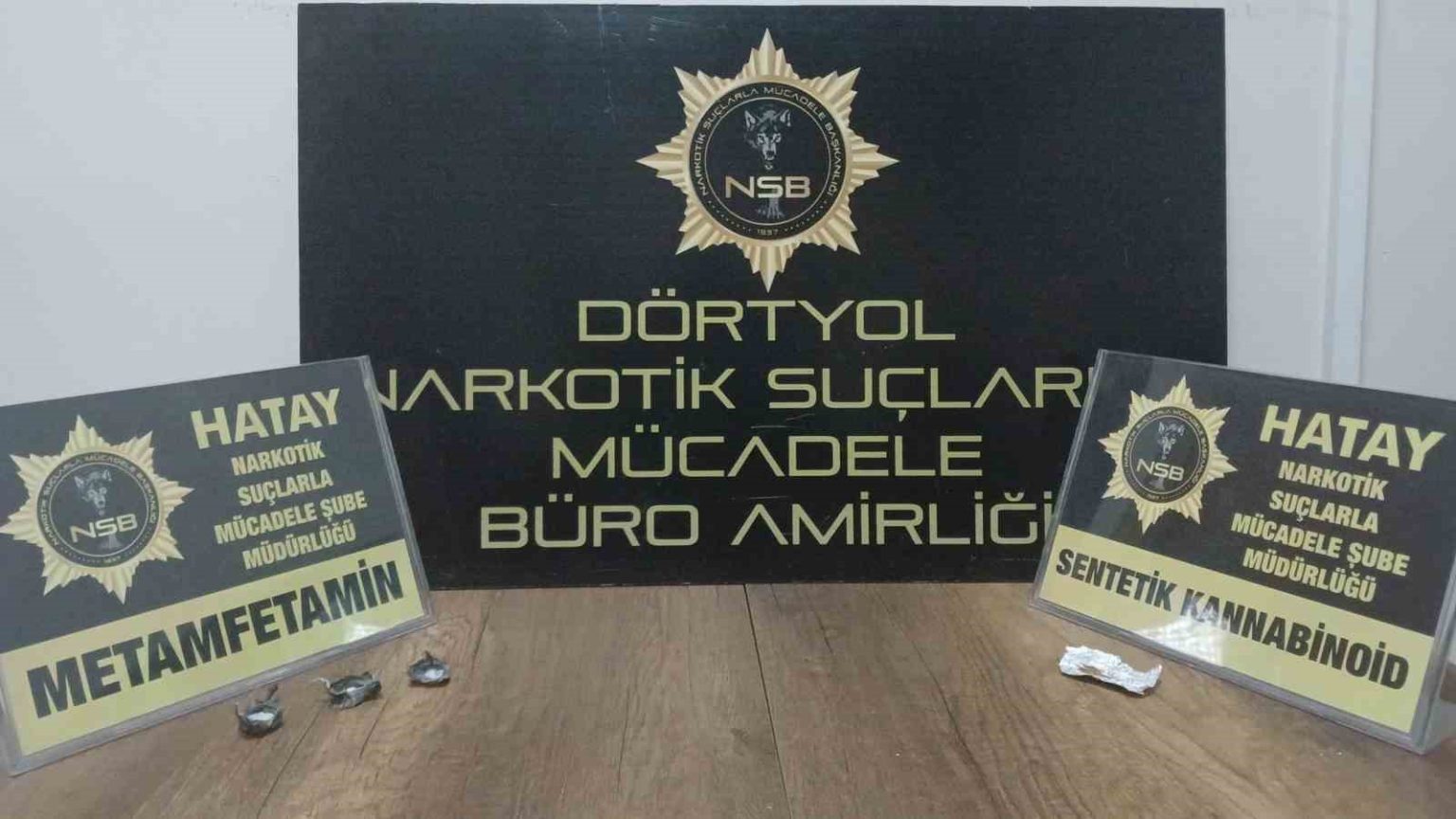 dortyolda-uyusturucu-saticisi-sucustu-yakalandi