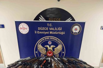duzcede-sosyal-medya-uzerinden-silah-teshiri-yapan-sahislara-yonelik-operasyon-24-gozalti