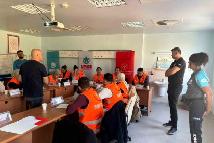 elazigda-hastane-afet-ve-acil-durum-plani-egitimi