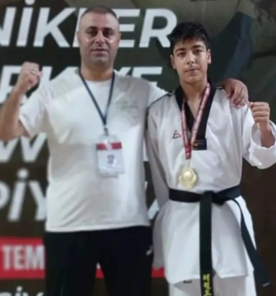 elazigin-taekwondo-gururlari-romanya-yolcusu