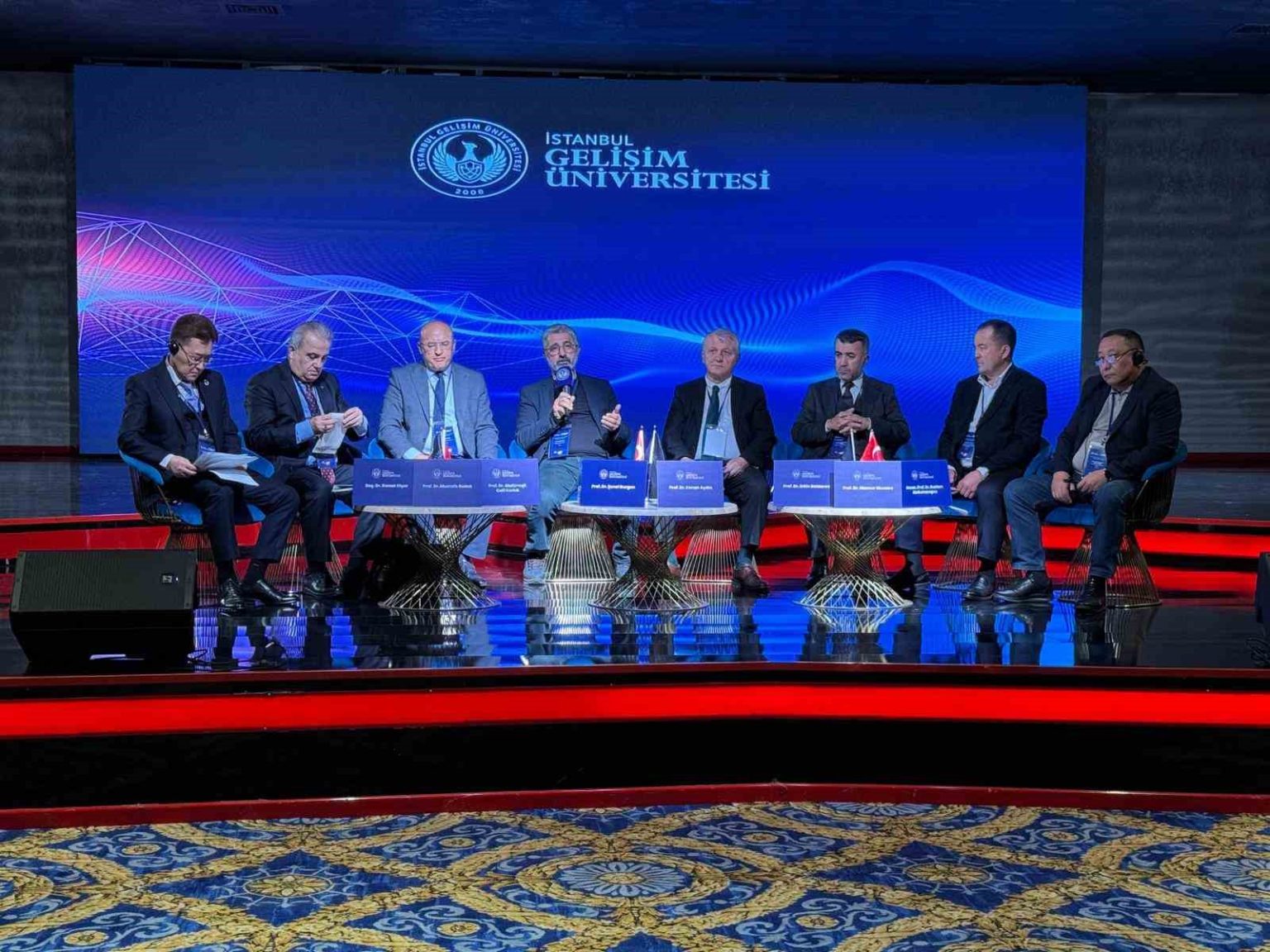 gayretli-turkiye-turk-dunyasinin-lider-ulkesi-olma-yolunda-ilerliyor