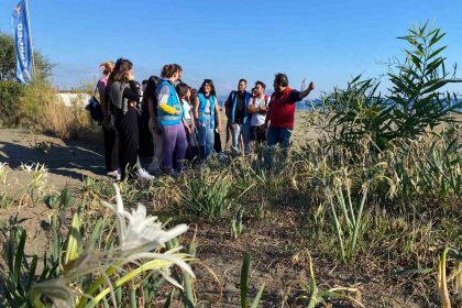 gonullu-gencler-gelin-tanis-olalim-projesiyle-muglanin-dogasini-ve-tarihini-kesfetti
