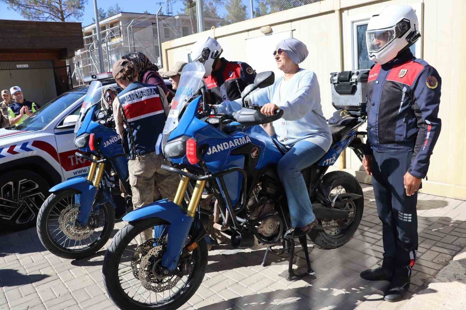 kiliste-huzur-konagi-sakinleri-jandarmaya-misafir-oldu