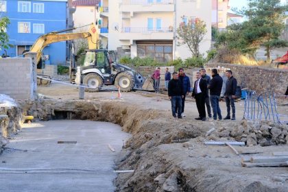 malazgirt-caddesinde-calismalar-yogunlasti