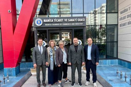 manisa-tso-ile-alman-heyet-arasinda-onemli-gorusme