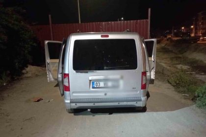 polis-ile-ehliyetsiz-surucu-arasinda-kovalamaca