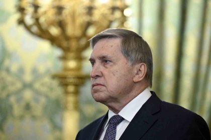 rusya-devlet-baskani-yardimcisi-usakov-trump-putin-zirvesi-zirve-icin-hazirliklara-baslanacak