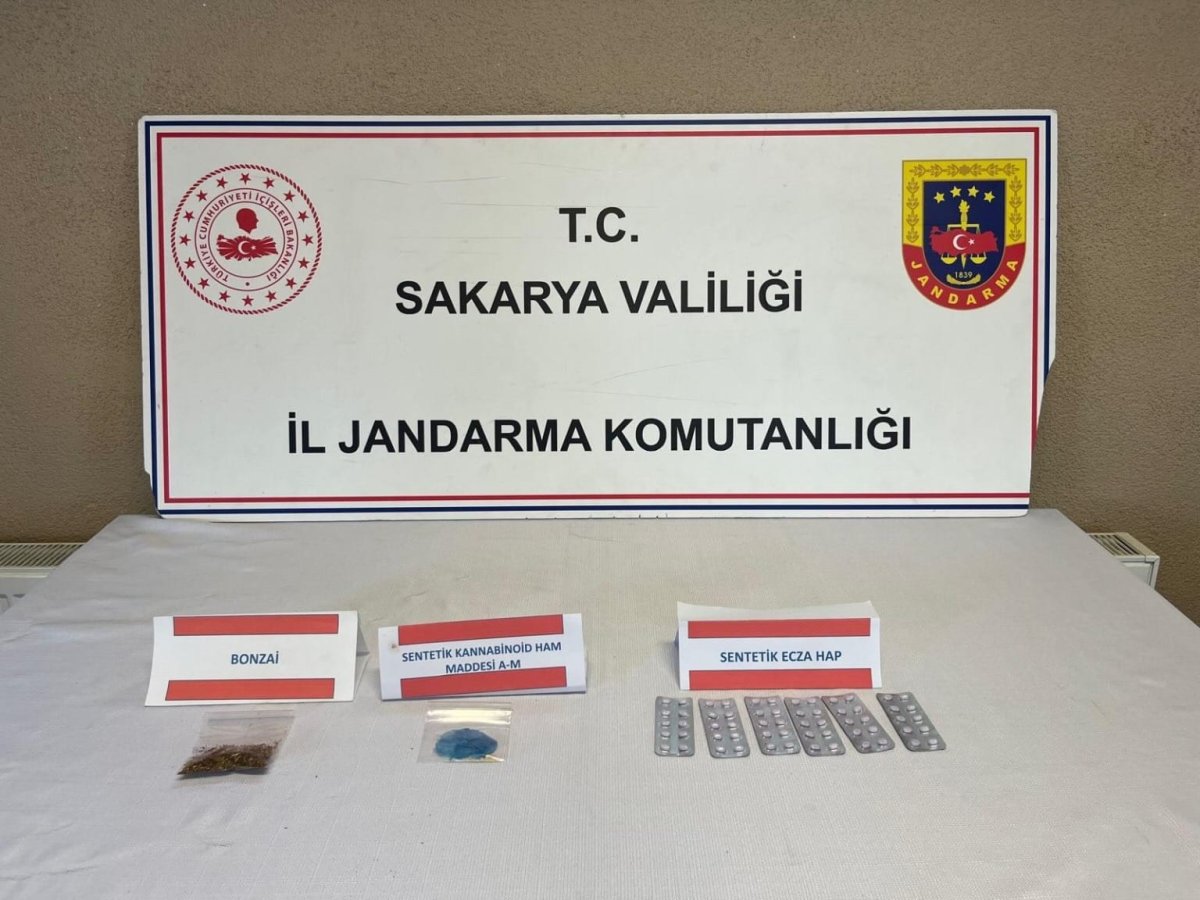 sakaryada-jandarma-uyusturucu-ve-kacakciliga-gecit-vermiyor