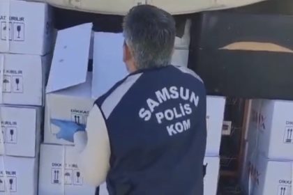 samsunda-sahte-icki-operasyonu-445-litre-etil-alkol-ele-gecirildi