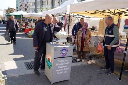 samsunda-semt-pazarlarina-belediye-tartisi