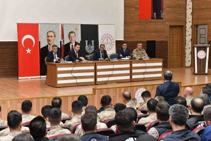 sanliurfada-okul-ve-okul-cevresi-guvenligi-degerlendirme-toplantisi