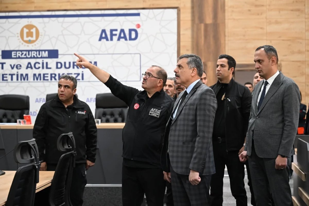 vali-ciftci-afetle-mucadelede-daha-gucluyuz