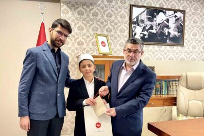 vanda-hafizlikta-bir-ilk-90-gunde-hafiz-oldu