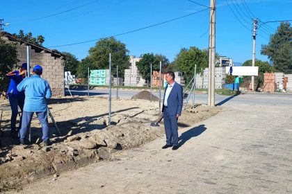 yenipazarda-belediye-ekiplerinden-yogun-mesai