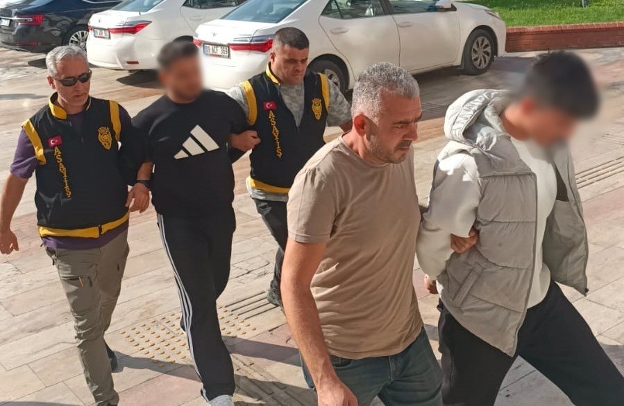 zorla-goturemeyince-silahla-yaraladilar-2-supheli-adliyeye-sevk-edildi