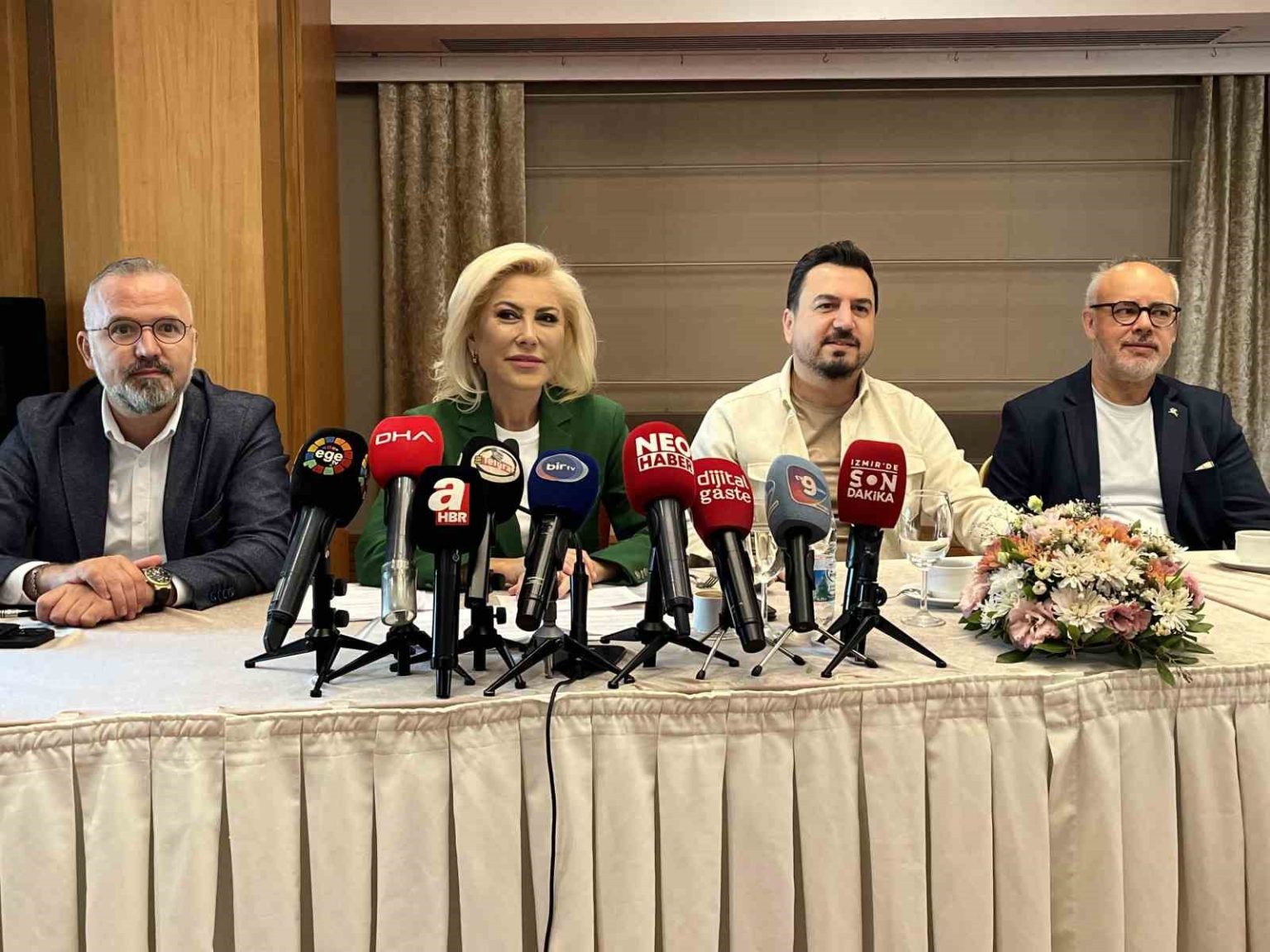 ak-partili-bursali-turkiye-kuresel-vicdanin-sesi
