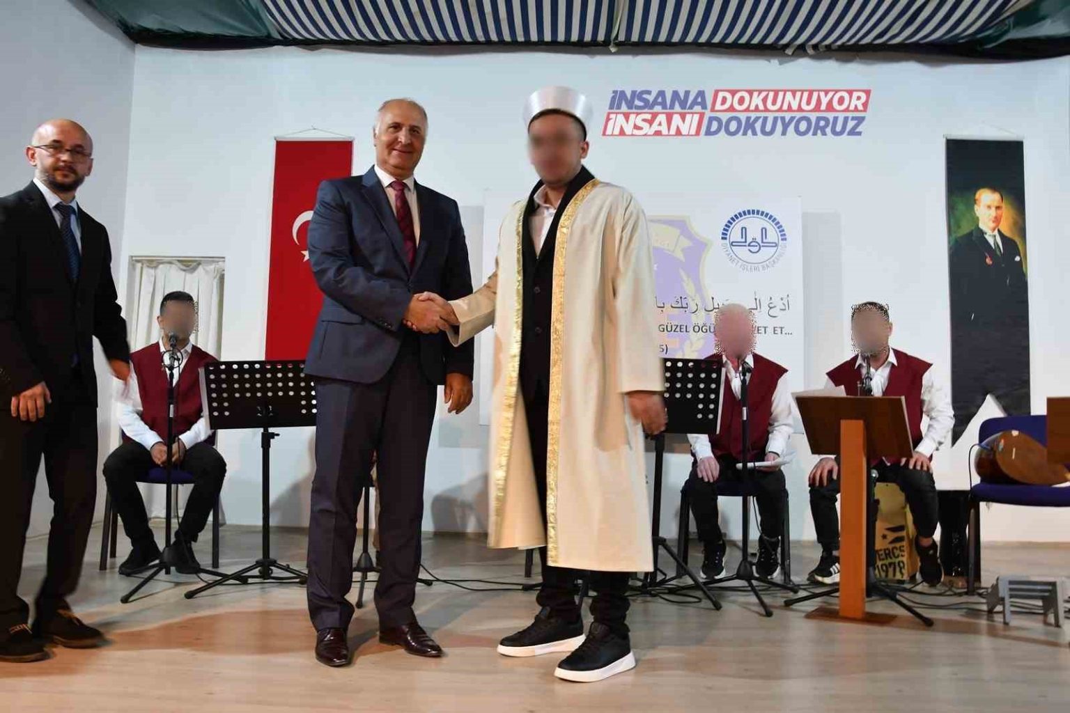 antalyada-hukumlu-kuran-i-kerimi-ezberleyerek-hafiz-oldu