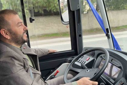 arnavutkoyde-yuzde-100-yerli-elektrikli-otobusler-hizmete-girdi