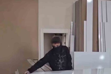 atolyesinde-uzerine-kereste-dusen-16-yasindaki-cocuk-hayatini-kaybetti