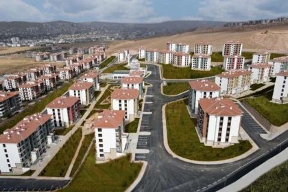 baybatur-toki-tarafindan-manisaya-7-bin-80-yeni-konut-yapilacak