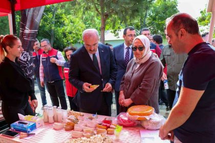 canakkalede-dunya-gida-gunu-kutlandi