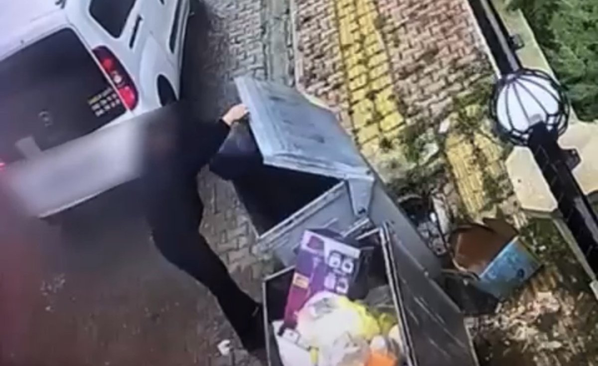 cop-konteyneri-icinde-uyusturucu-teslimati-kameraya-yansidi-4-kisi-6-bin-937-hapla-yakalandi