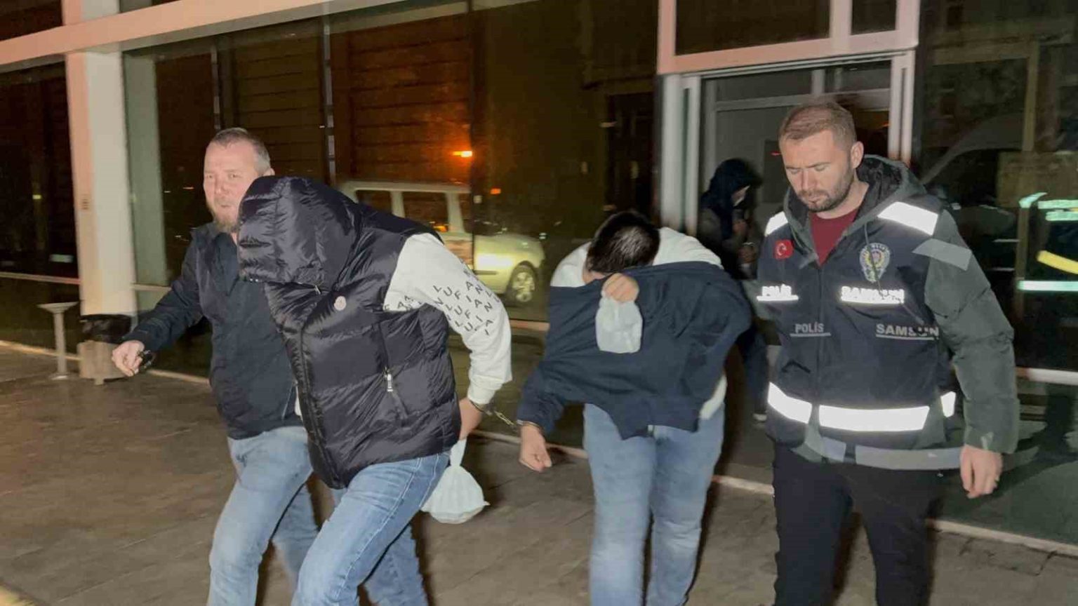 cop-konteynerinde-uyusturucu-teslimatina-6-tutuklama