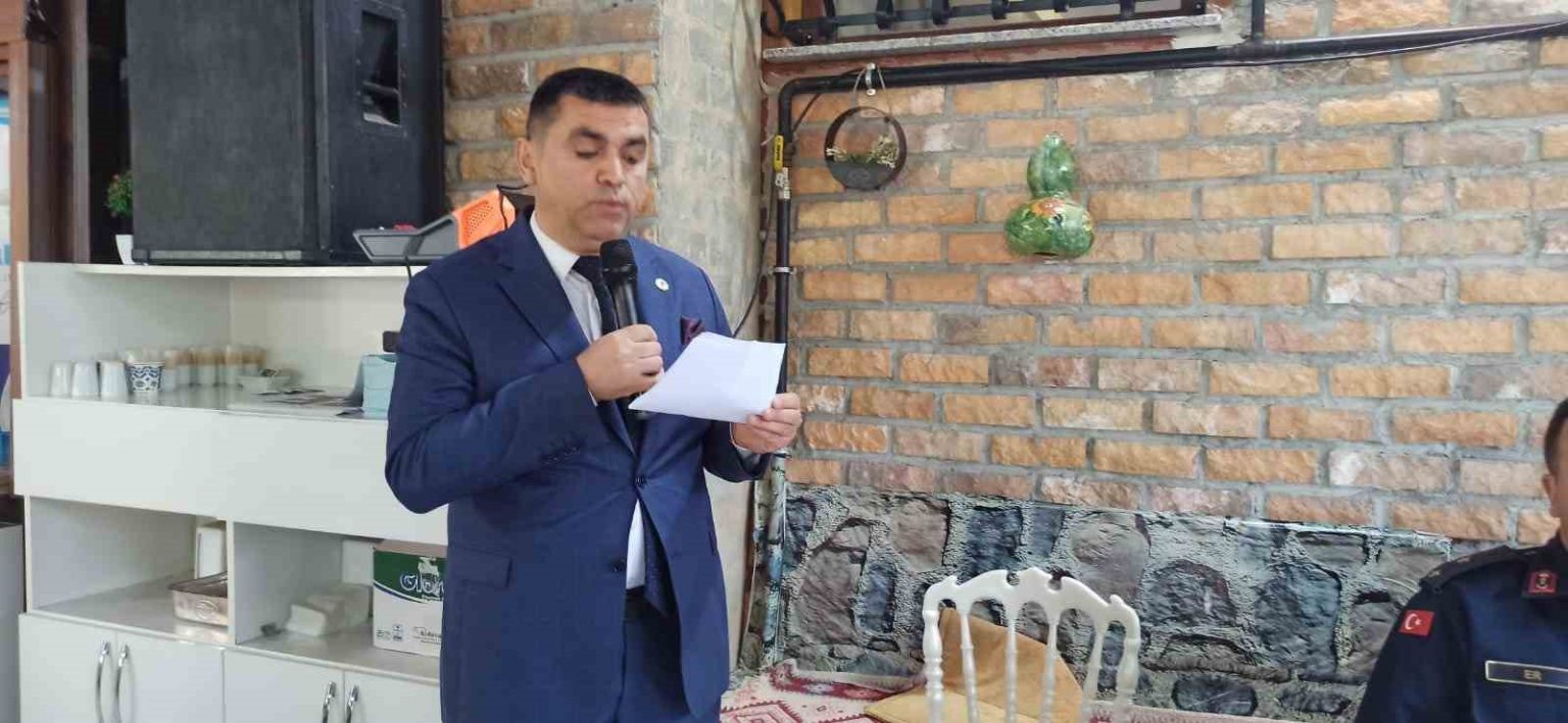 devrekte-duzenlenen-kahvaltida-muhtarlar-bir-araya-geldi