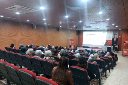 elazigda-kadinlara-yonelik-madde-bagimliligi-egitimi