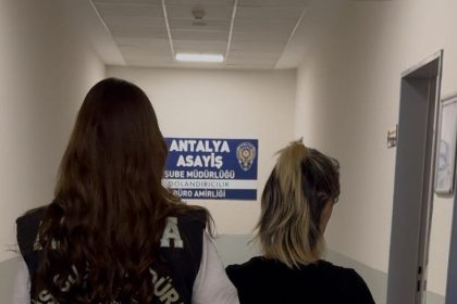 kuyumcuya-sahte-altin-satmaya-calisan-kadin-tutuklandi