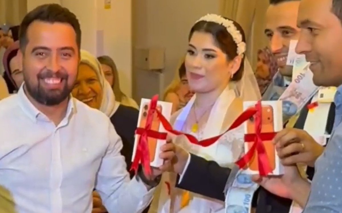 manisada-gelin-ve-damada-surpriz-dugun-hediyesi