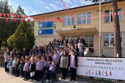 ogrencilere-saglikli-yasam-egitimi-verildi