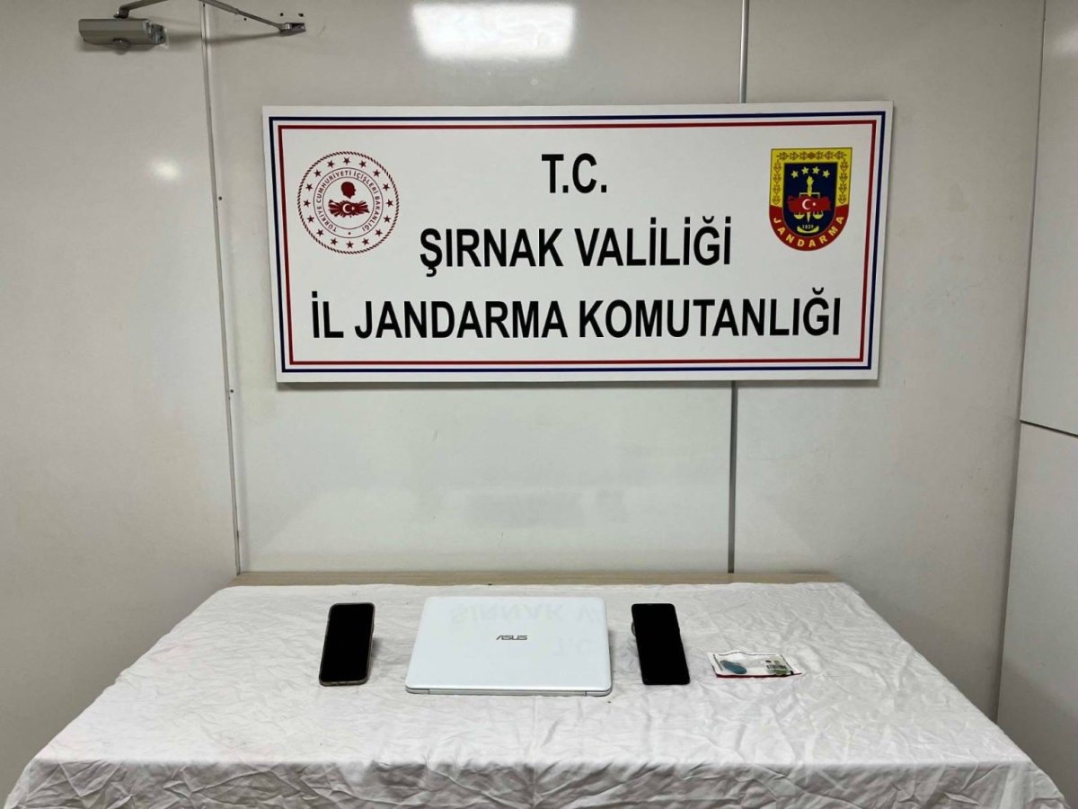 sirnakta-dosya-kapatma-iddiasiyla-2-polis-memuru-tutuklandi