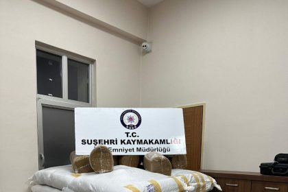 sivasta-kacak-tutun-operasyonu-900-kilo-kiyilmis-tutun-ele-gecirildi