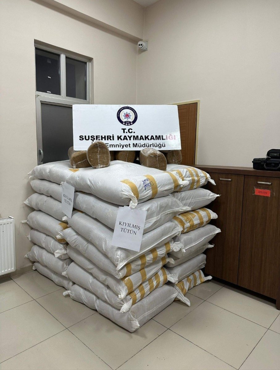 sivasta-kacak-tutun-operasyonu-900-kilo-kiyilmis-tutun-ele-gecirildi