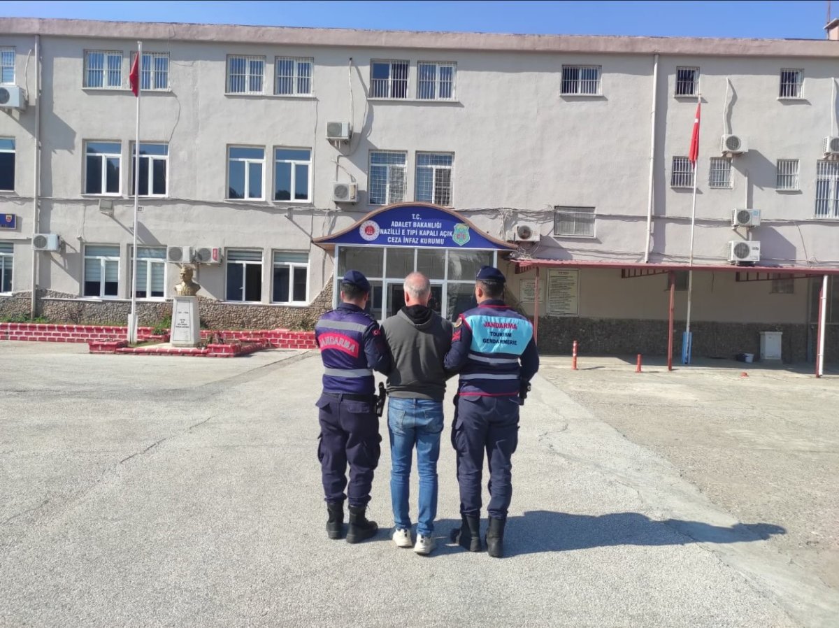 teror-sucundan-aranan-sahis-nazillide-yakalandi