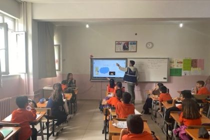 tuncelide-ogrencilere-kooperatifcilik-egitimi-verildi