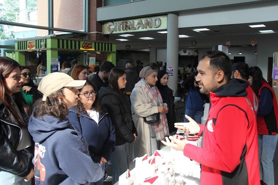 universite-ogrencilerine-teror-uyarisi