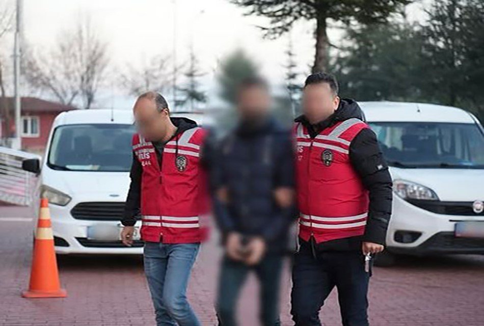 uyusturucu-sucundan-aranan-sahis-yunus-timlerince-yakalandi