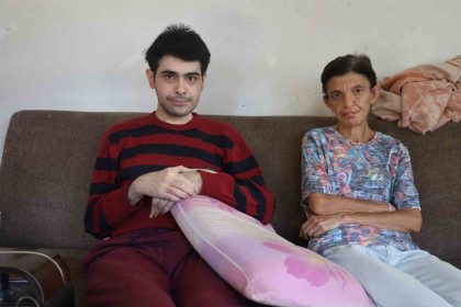 3-yil-sonra-dus-alip-tiras-olan-barisin-annesi-evladinin-yuva-kurmasi-hayaliyle-yasiyor