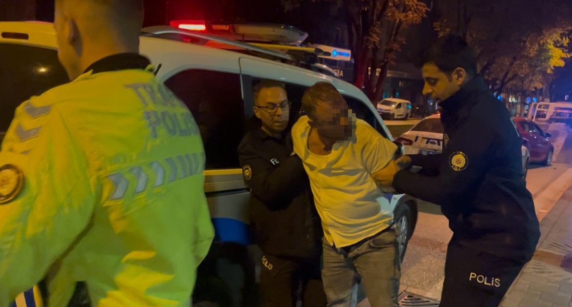 alkollu-surucu-patlak-lastikle-kacti-polisi-pesinde-pervane-etti-lahmacunu-80-liraya-satiyorum