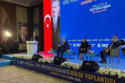 buyukkilic-ak-partinin-gaziantepteki-yerel-yonetimler-degerlendirme-toplantisina-katildi